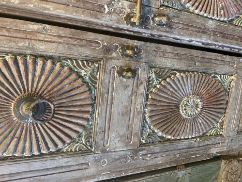 Antique Anglo-Indian Carved and Painted Teakwood Door and Frame, 95Hx61x7 - Image 4