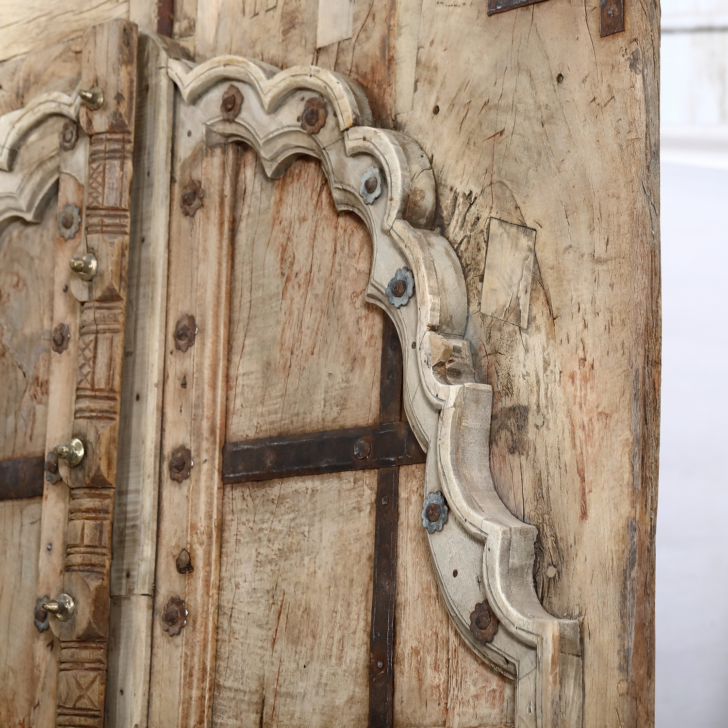 Antique Indian Bleached and Carved Teakwood Door, c. 1880, 49x3x88.5H - Image 3