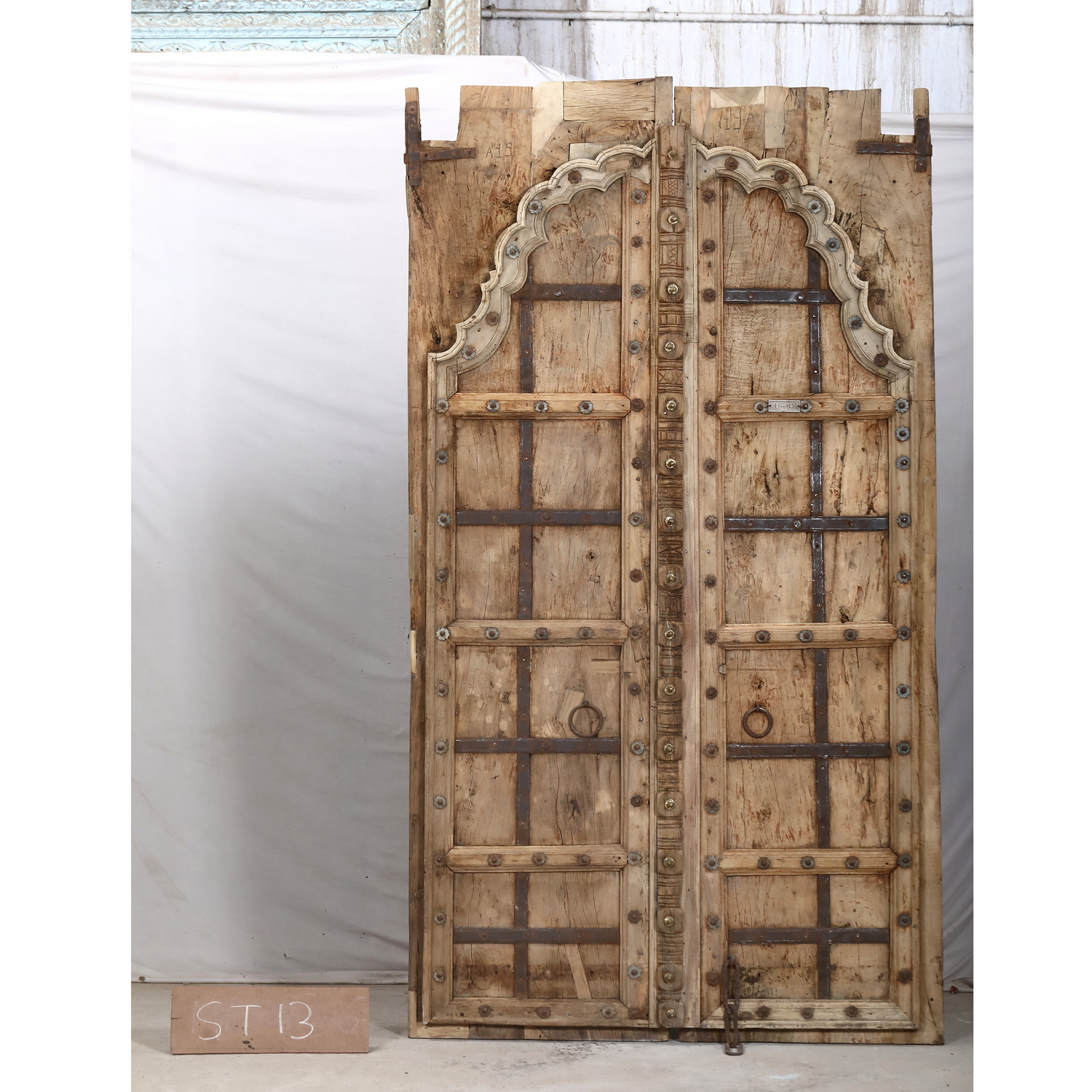 Antique Indian Bleached and Carved Teakwood Door, c. 1880, 49x3x88.5H - Image 4