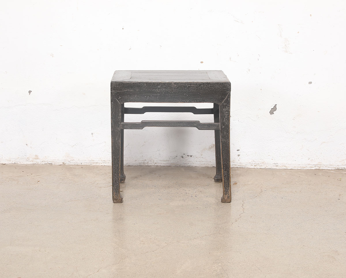 Vintage Chinese Elm Stool, 18.5x15x20H - Image 3